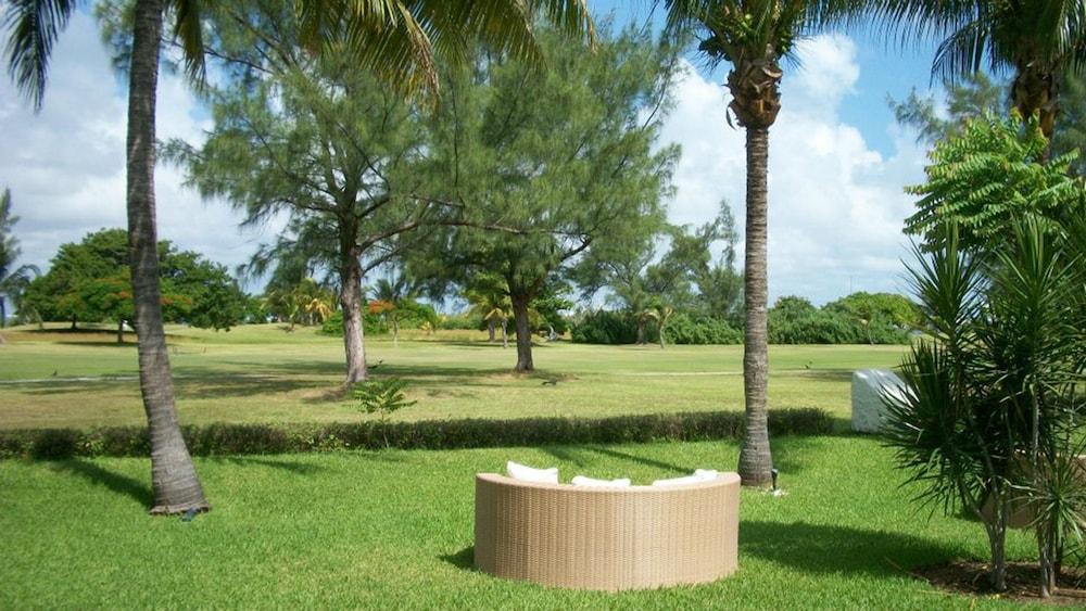 Laguna Golf & Cancún