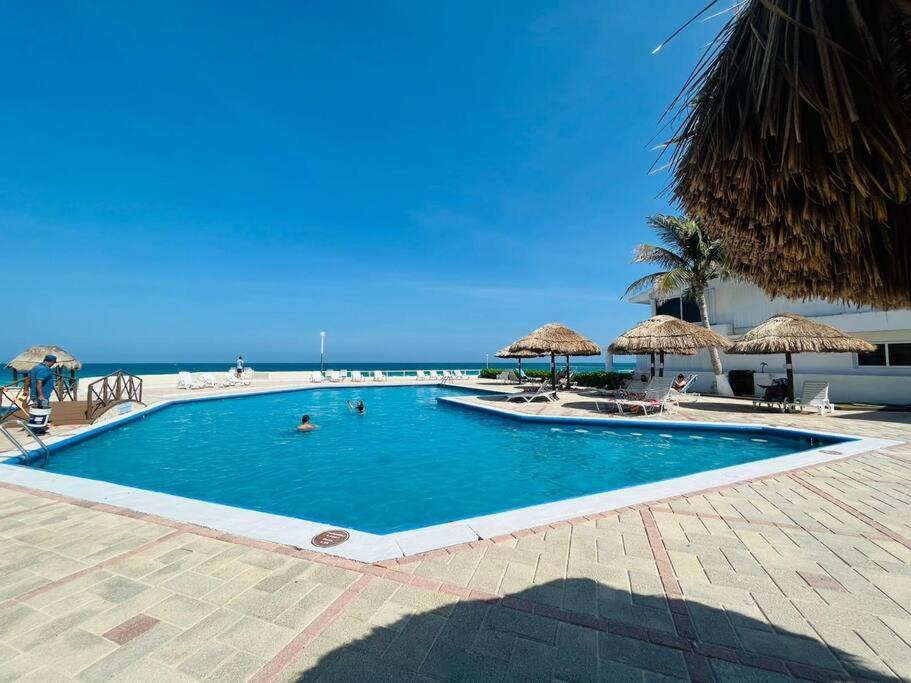 Panoramic Oceanview Private Rooftop Brisas1409 Cancún