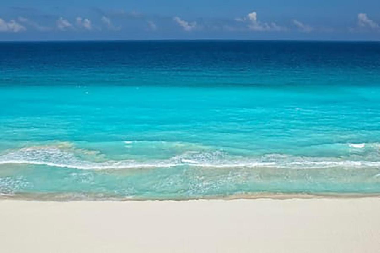 Allure Access To The Villa