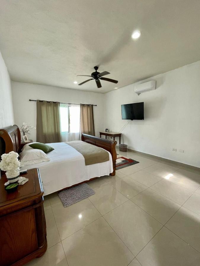 Casa Con Amplios Espacios Cancún