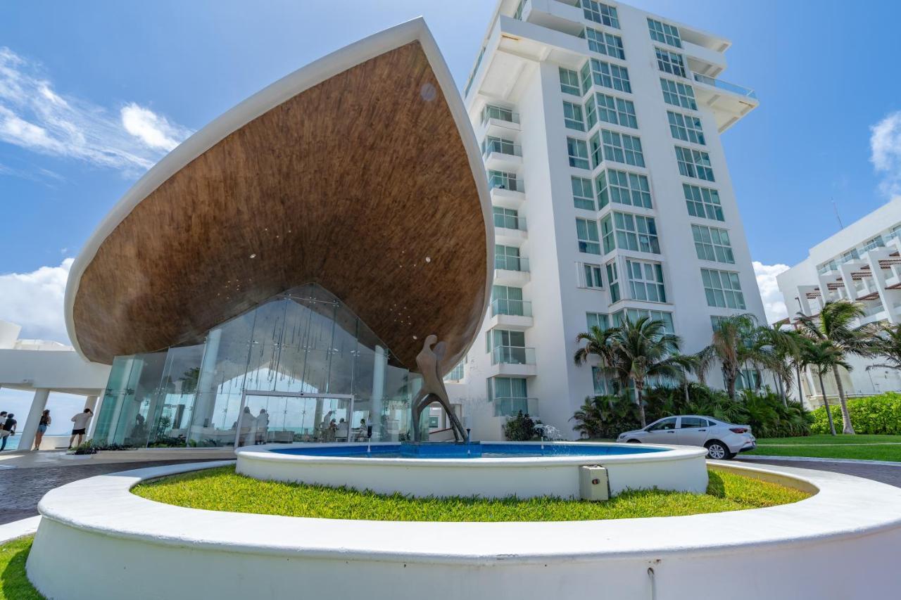 Apartamento Beachfront Deluxe -best Ocean View, With Beach, Gym And
