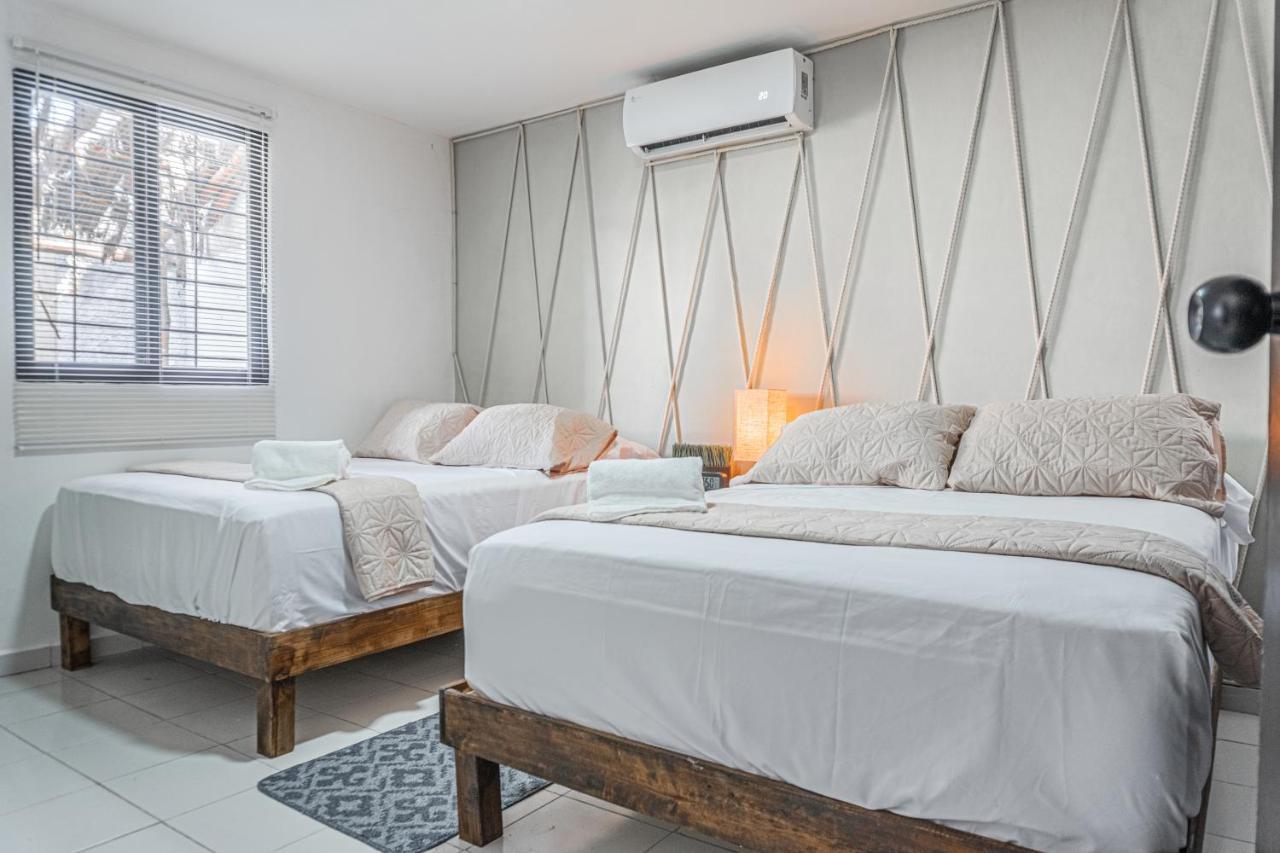 Apartamento Pako - Luxurious & Spacious 2 Bedroom Close To The Beach, Free Wi-fi, Ideal Location In Downtown Centro