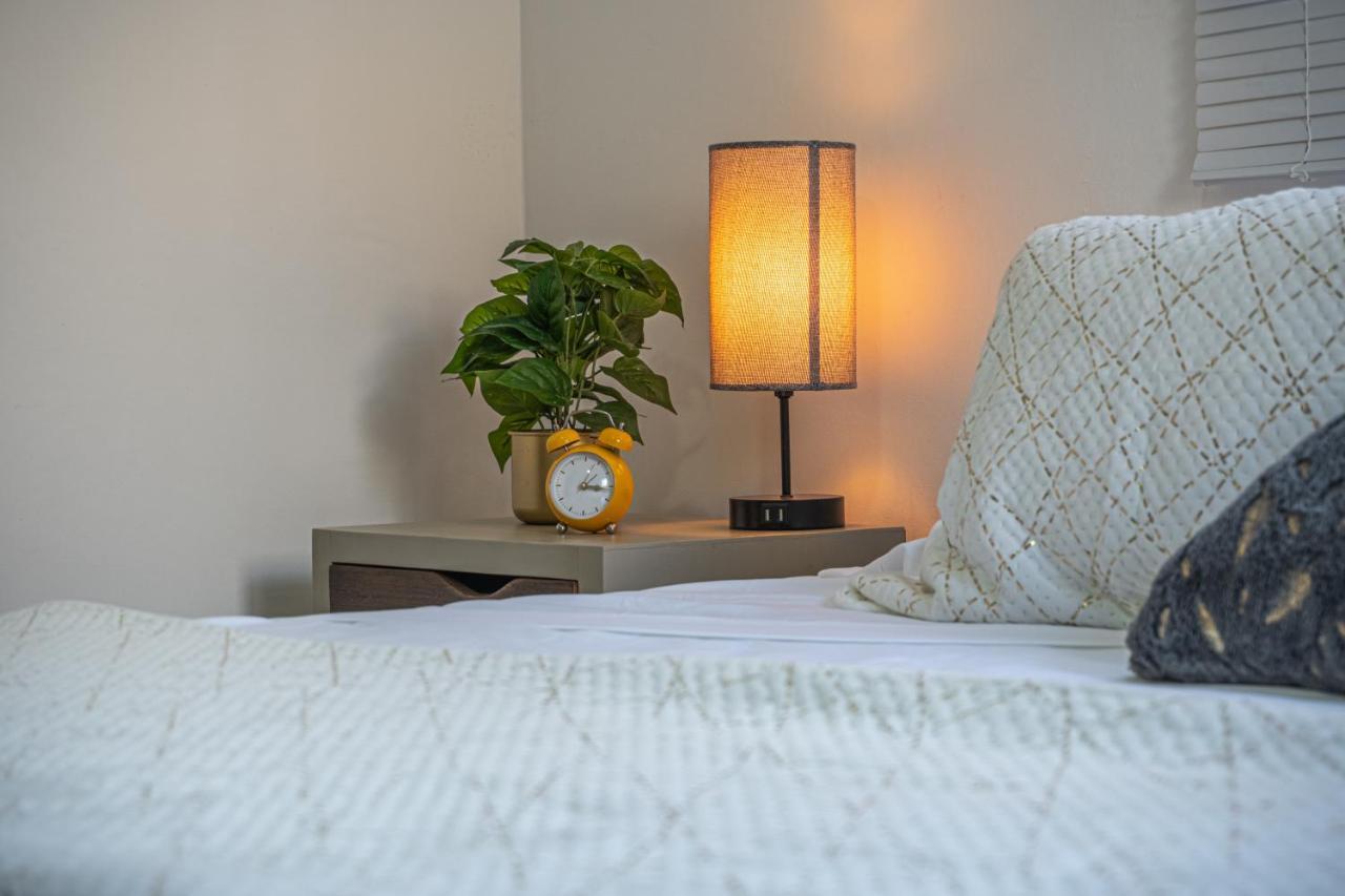 Apartamento Pako - Luxurious & Spacious 2 Bedroom Close To The Beach, Free Wi-fi, Ideal Location In Downtown Centro *