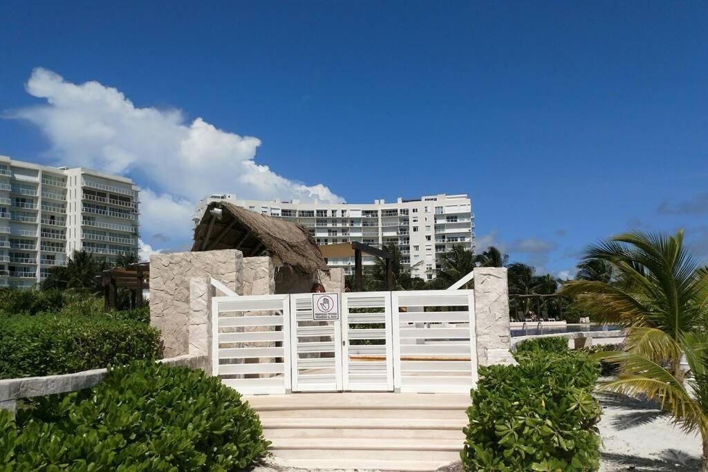 Hermoso De 2 Frente Al Caribe Apartamento