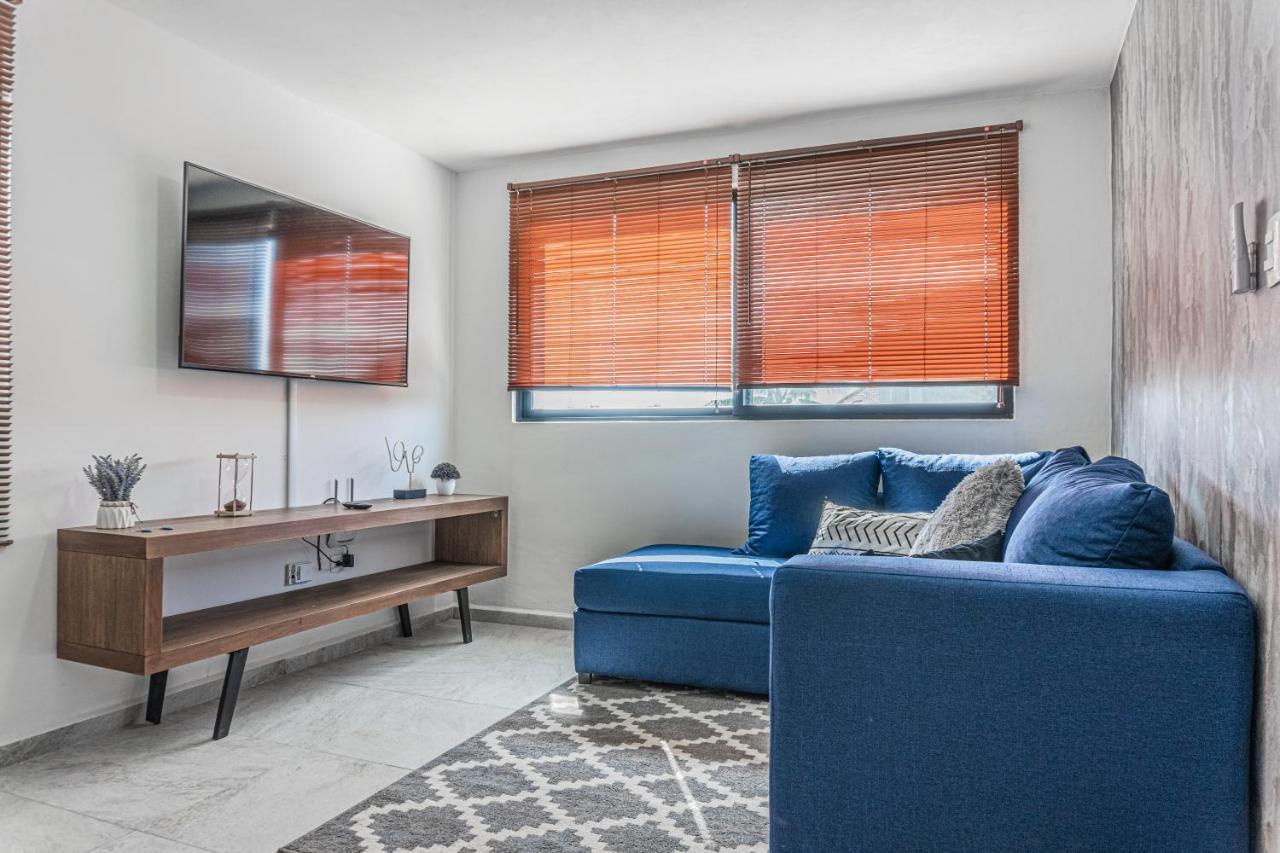 Apartamento Pako - Luxurious & Spacious 2 Bedroom Close To The Beach, Free Wi-fi, Ideal Location In Downtown Centro