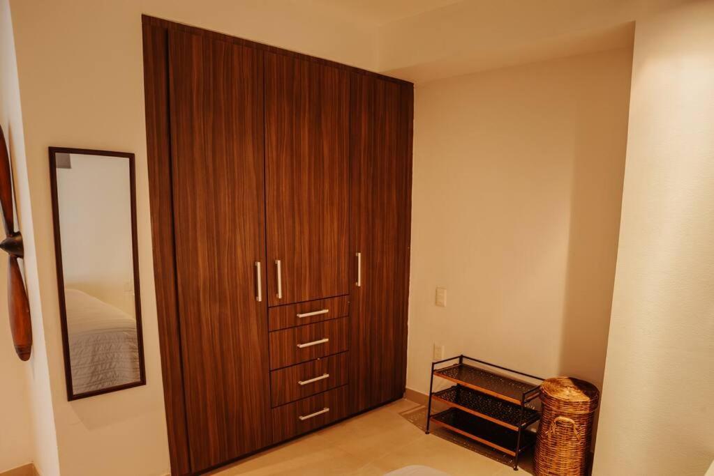Beautiful 2b 2br Ocean/lagoon View Pool Gym Apartamento Cancún