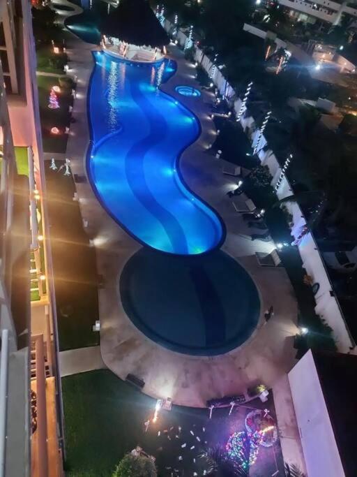 Apartamento Cozy Confortable 10 Min Zone 2 Jacuzy
