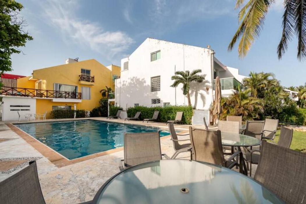 Chloe. Modern 4 House With Pool * Cancún