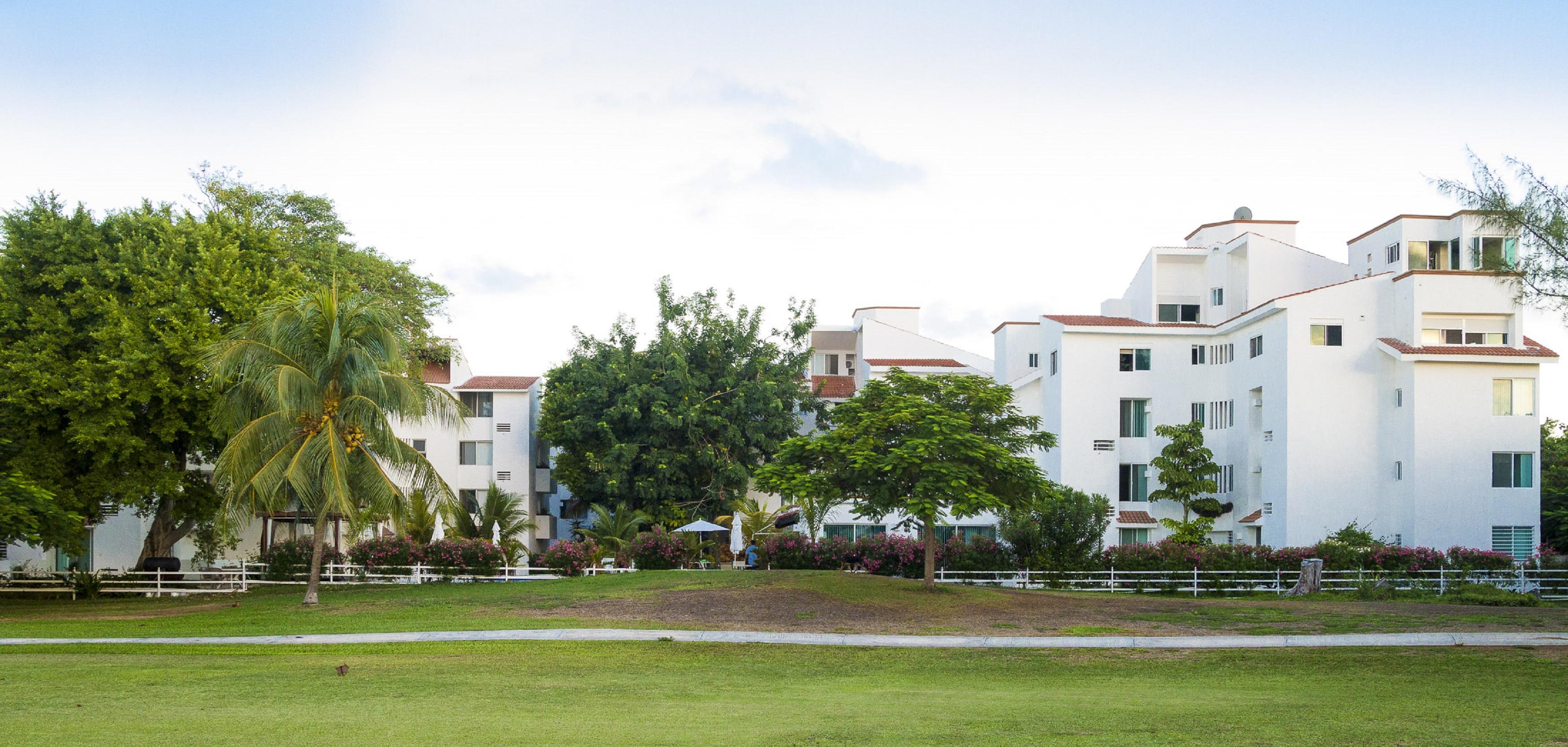Gaviotas & Aparthotel