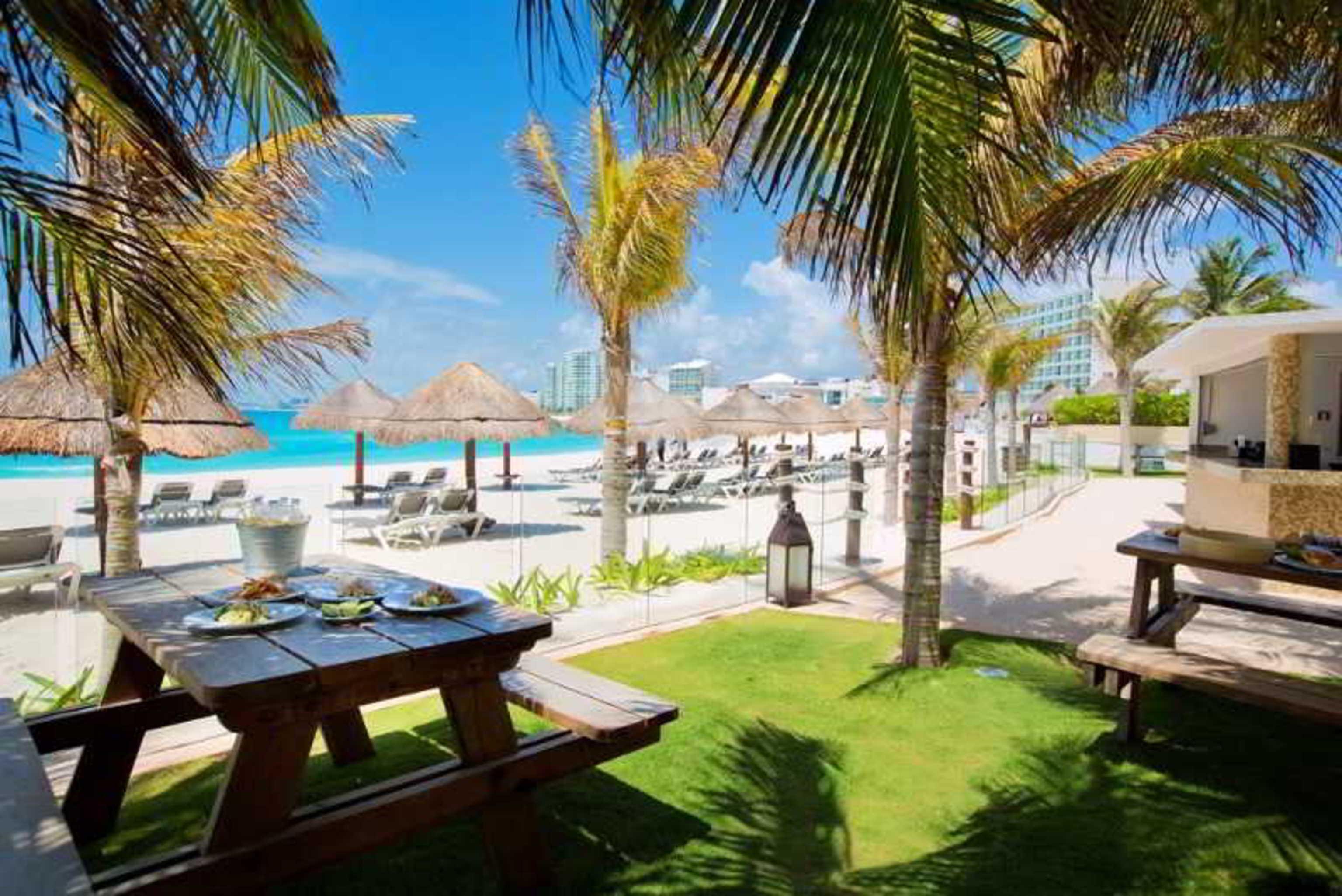 Resort Krystal Grand