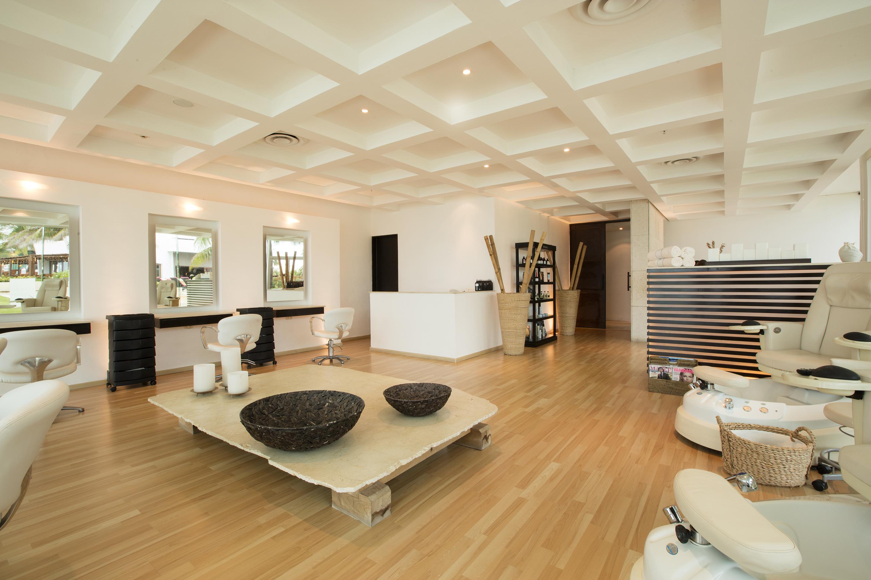 Krystal Grand Resort 5*