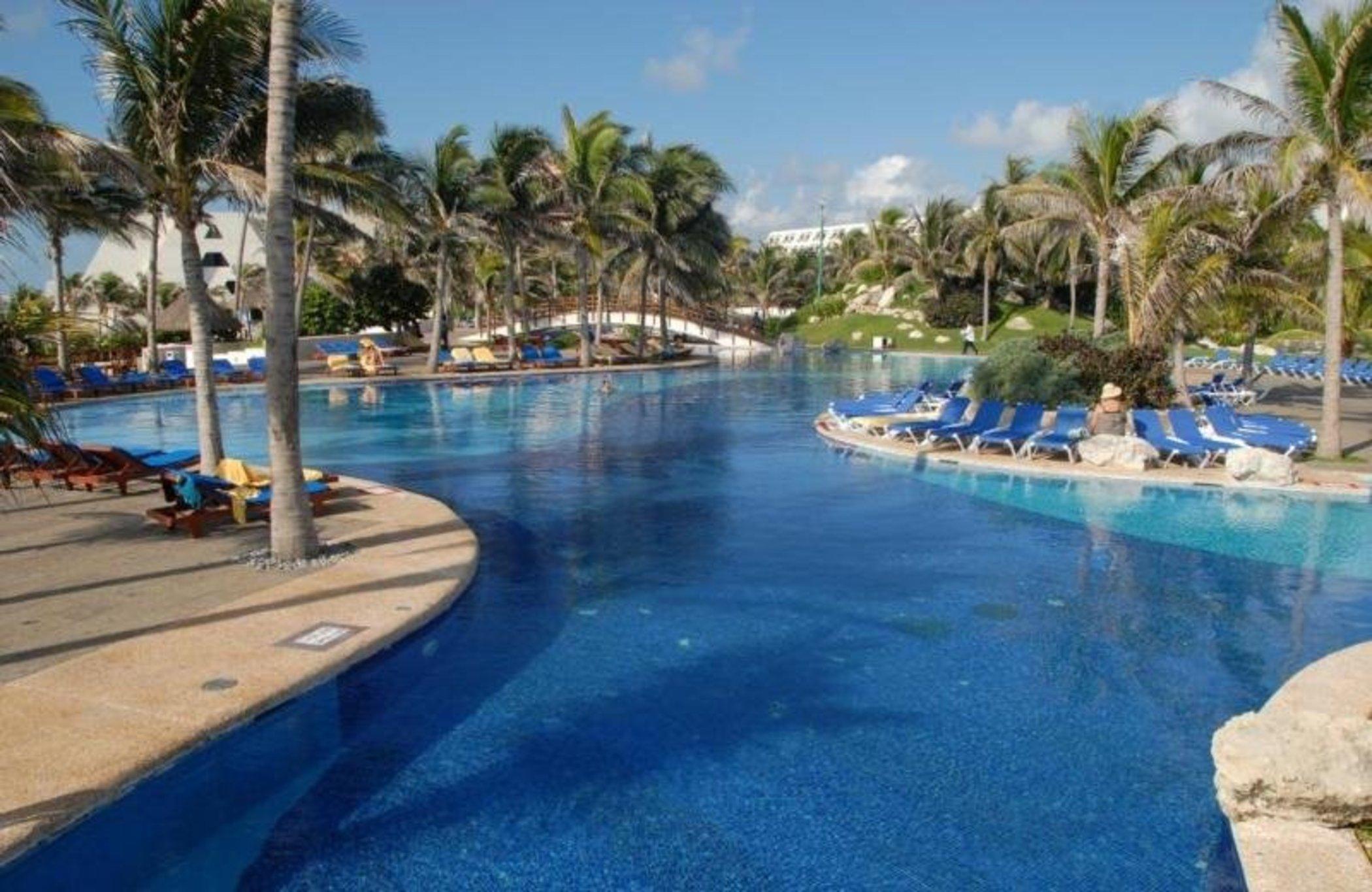 Resort Oasis Lite Cancún