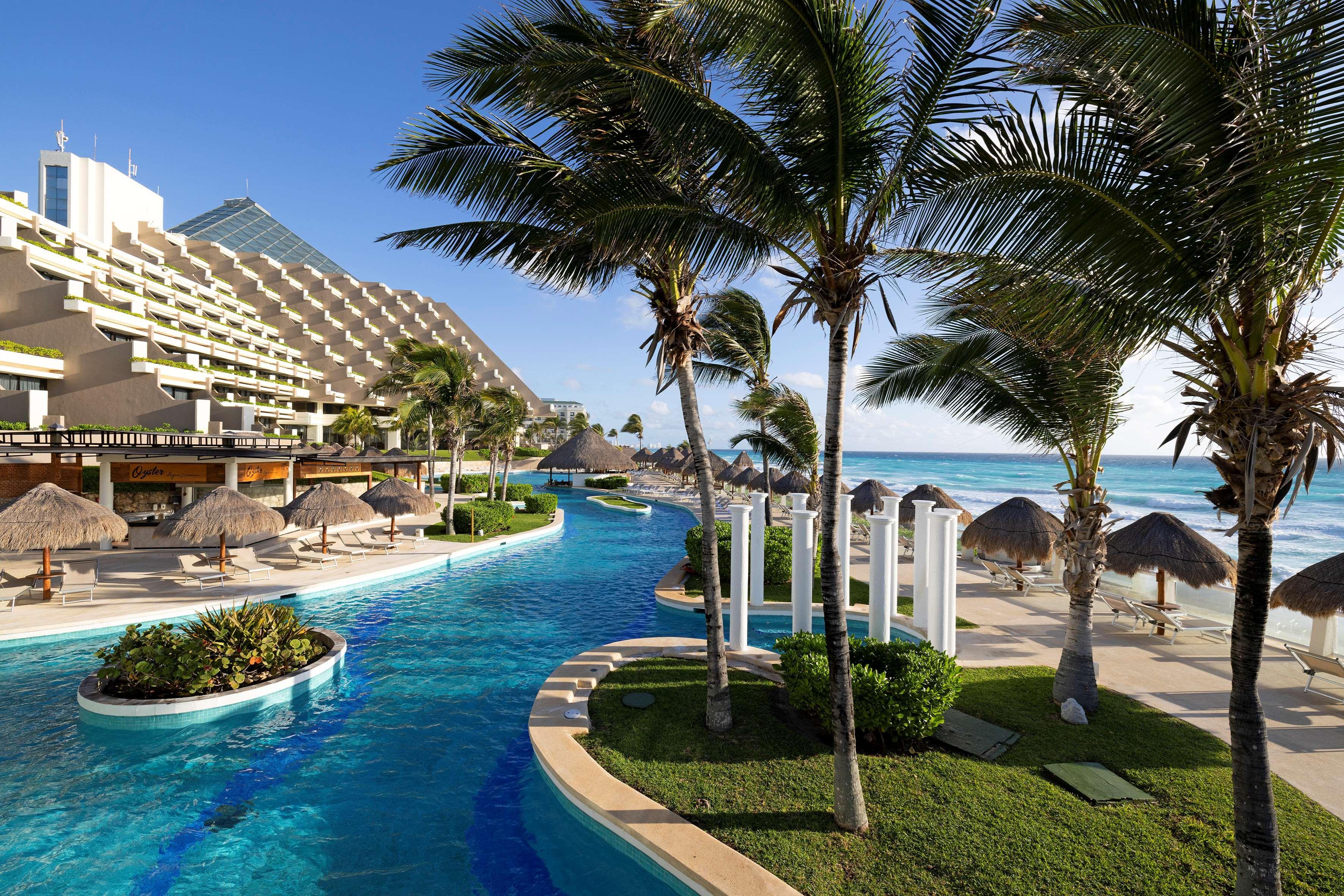 Resort Paradisus 5*