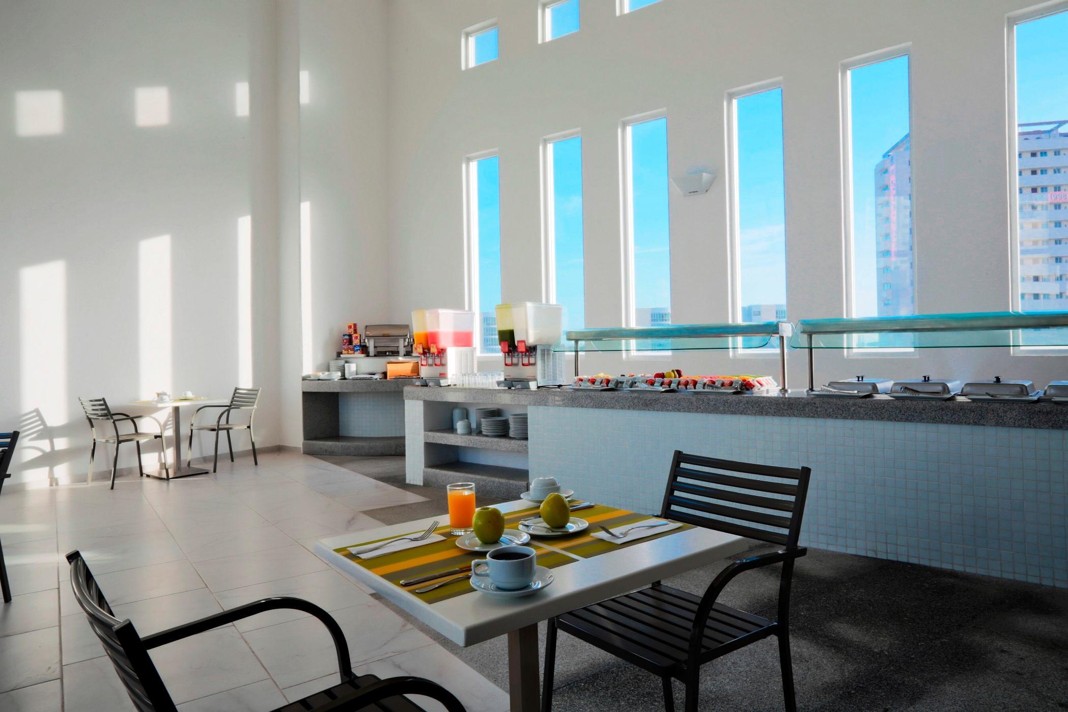 Krystal Urban Centro Hotel 4*