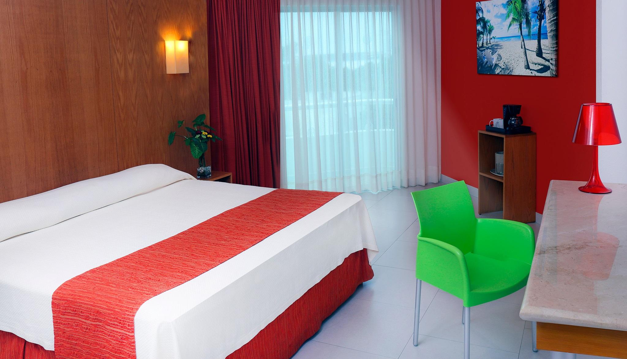 Adhara Express Hotel Cancún