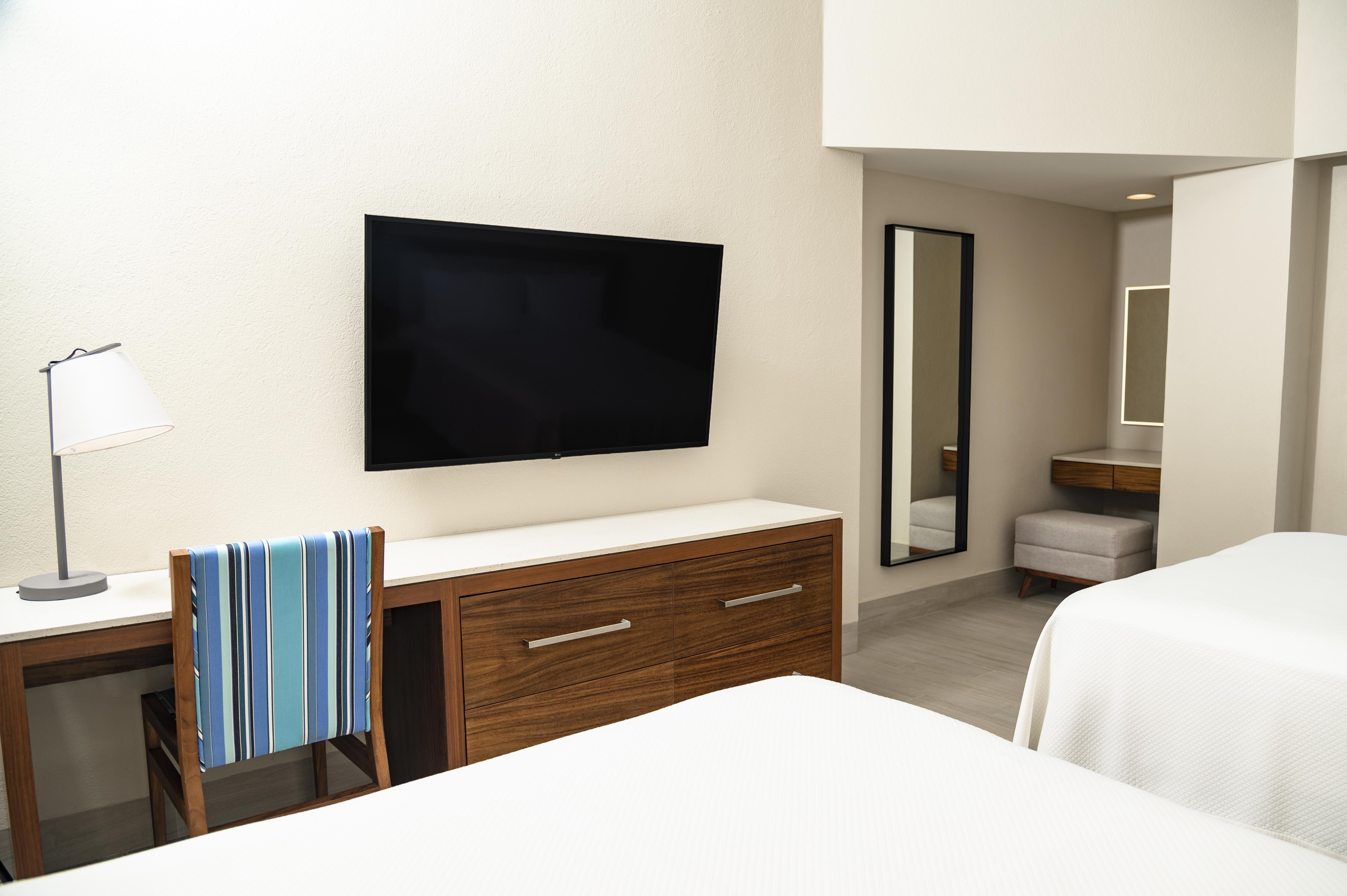 Emporio Resort 4*