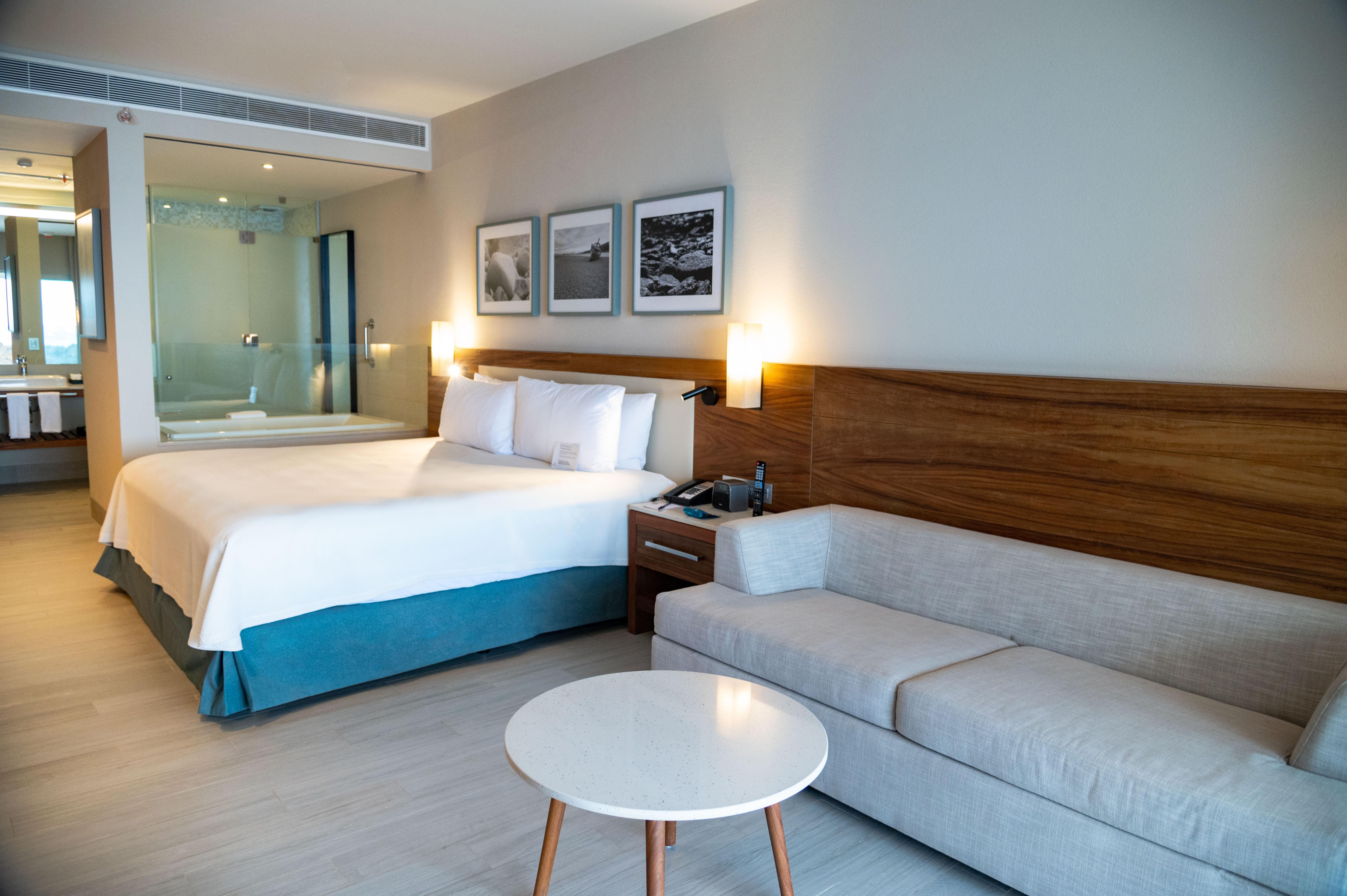 Emporio Resort 4*