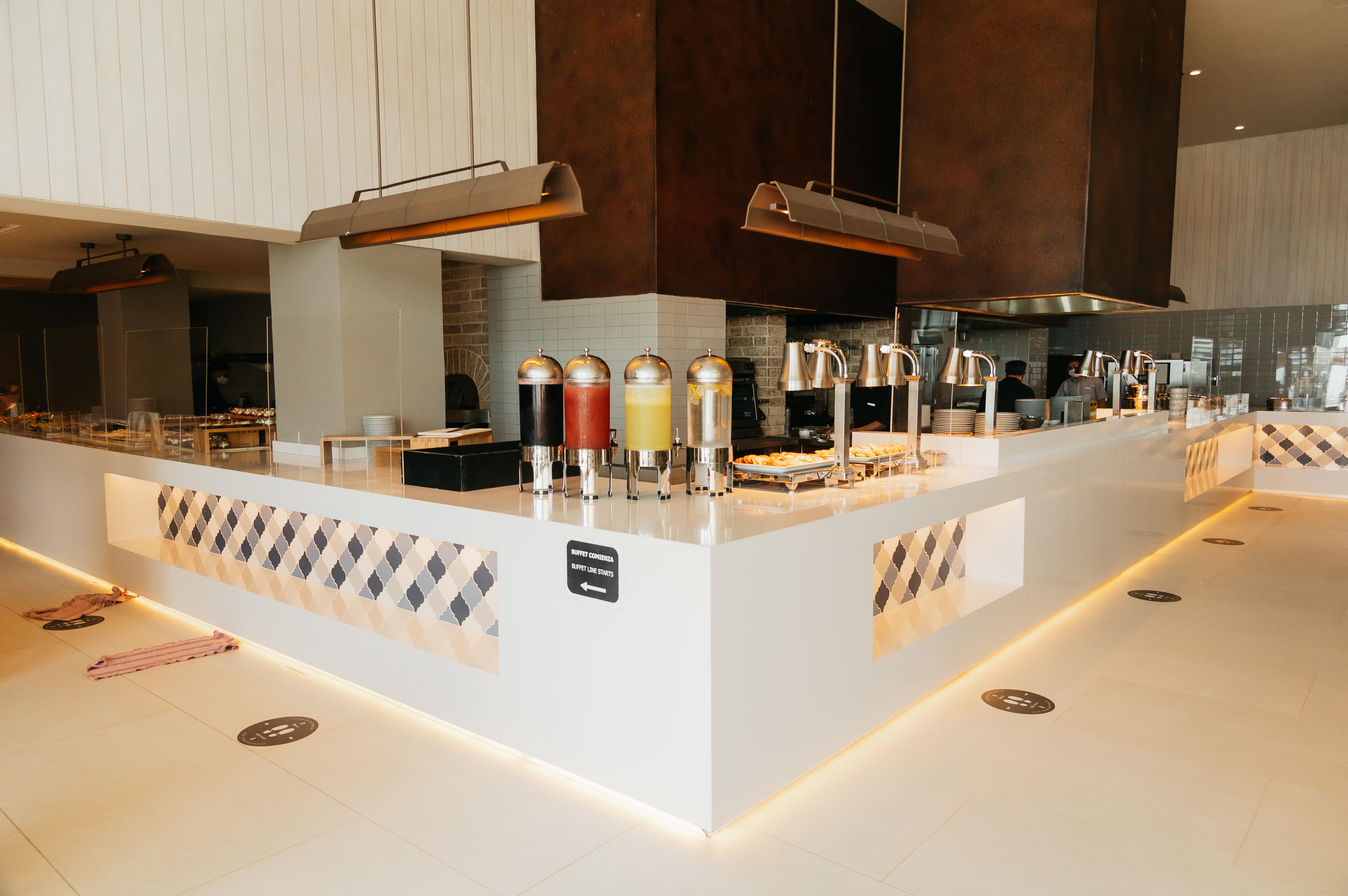 Resort Emporio 4*