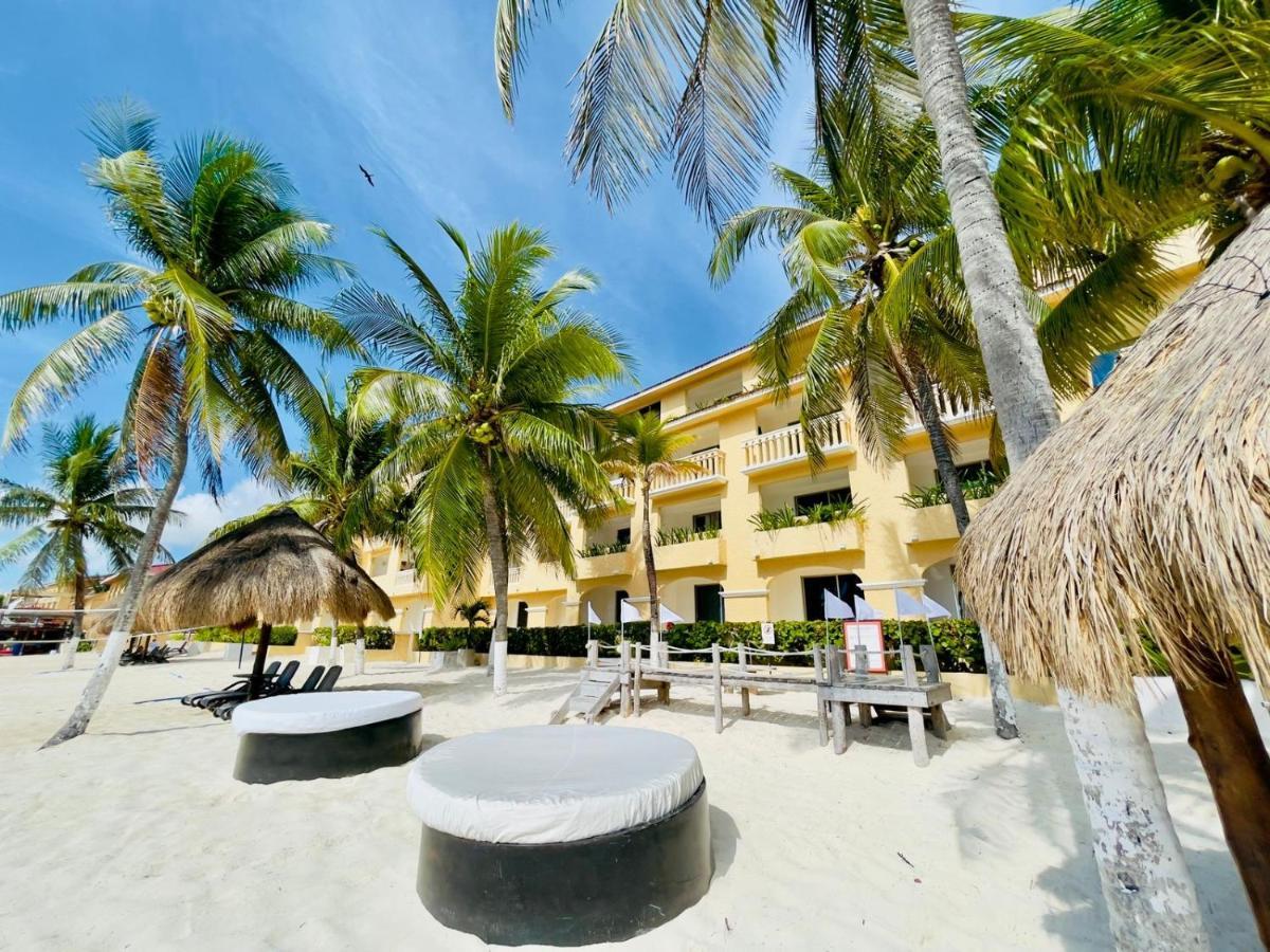 Tropical Apartment Cancun