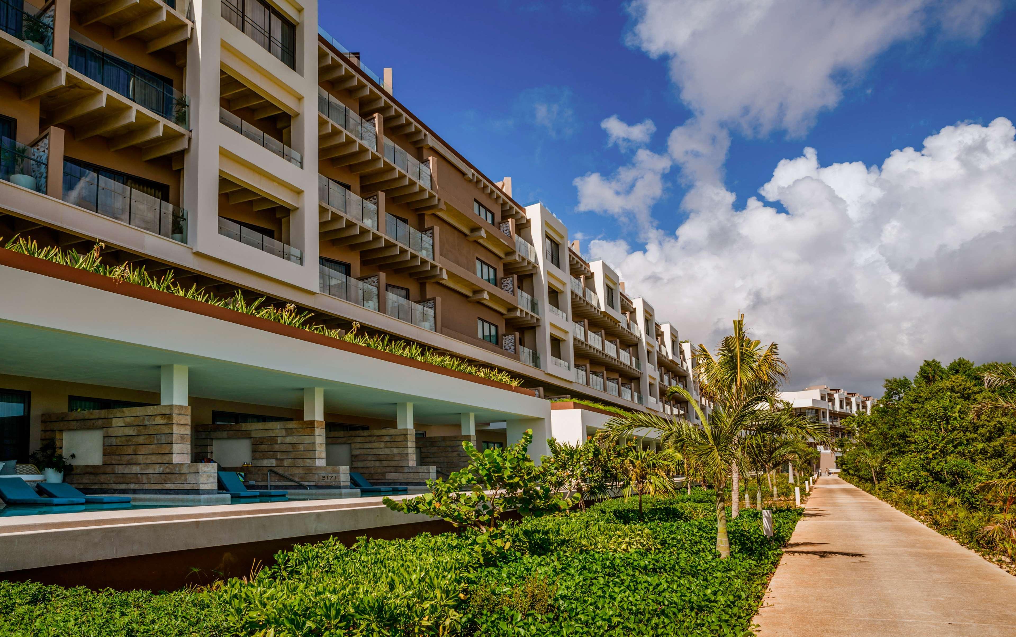 Resort Estudio Playa Mujeres - Family Experience 5*