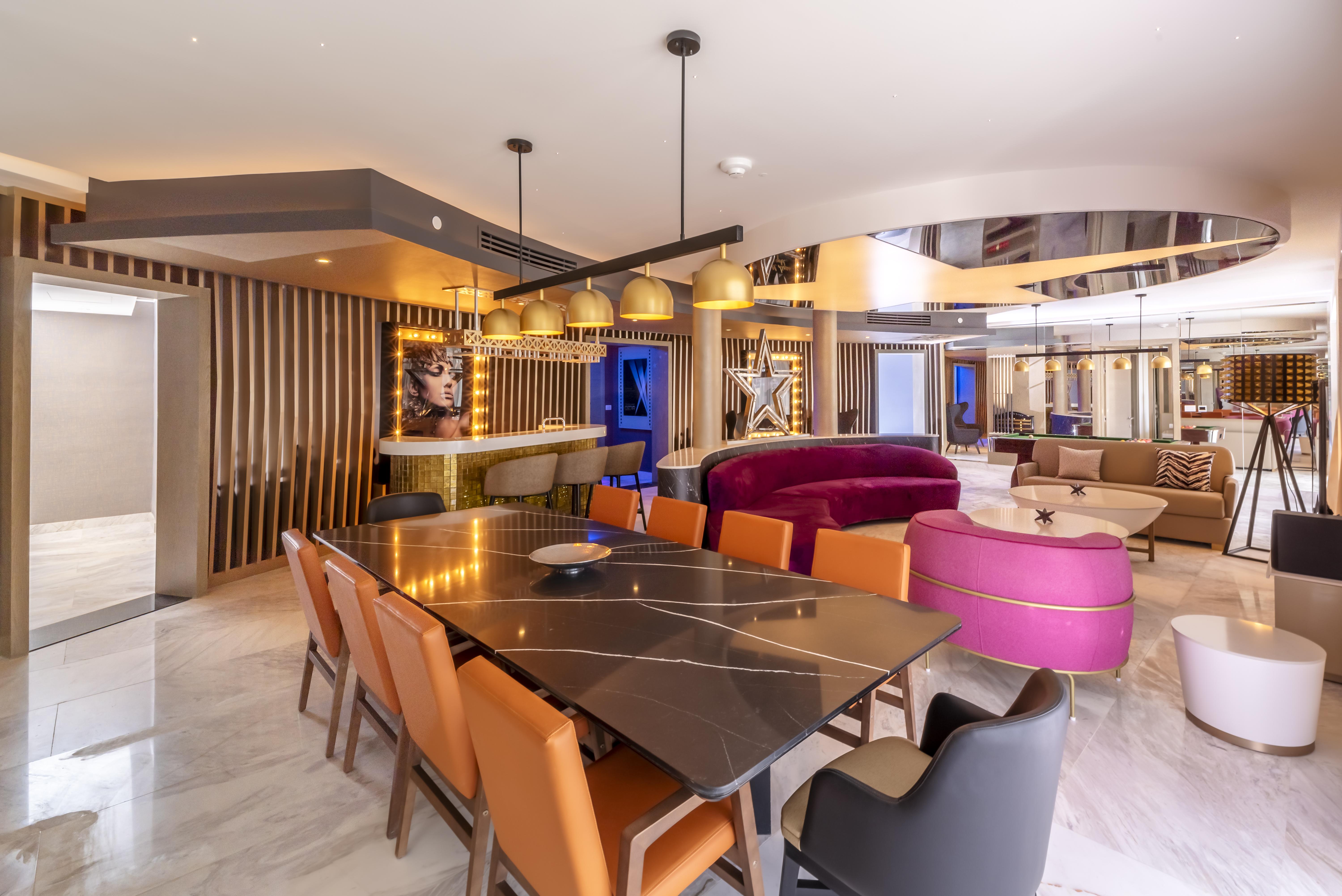 Resort Planet Hollywood Cancun, An Autograph Collection (adults Only)