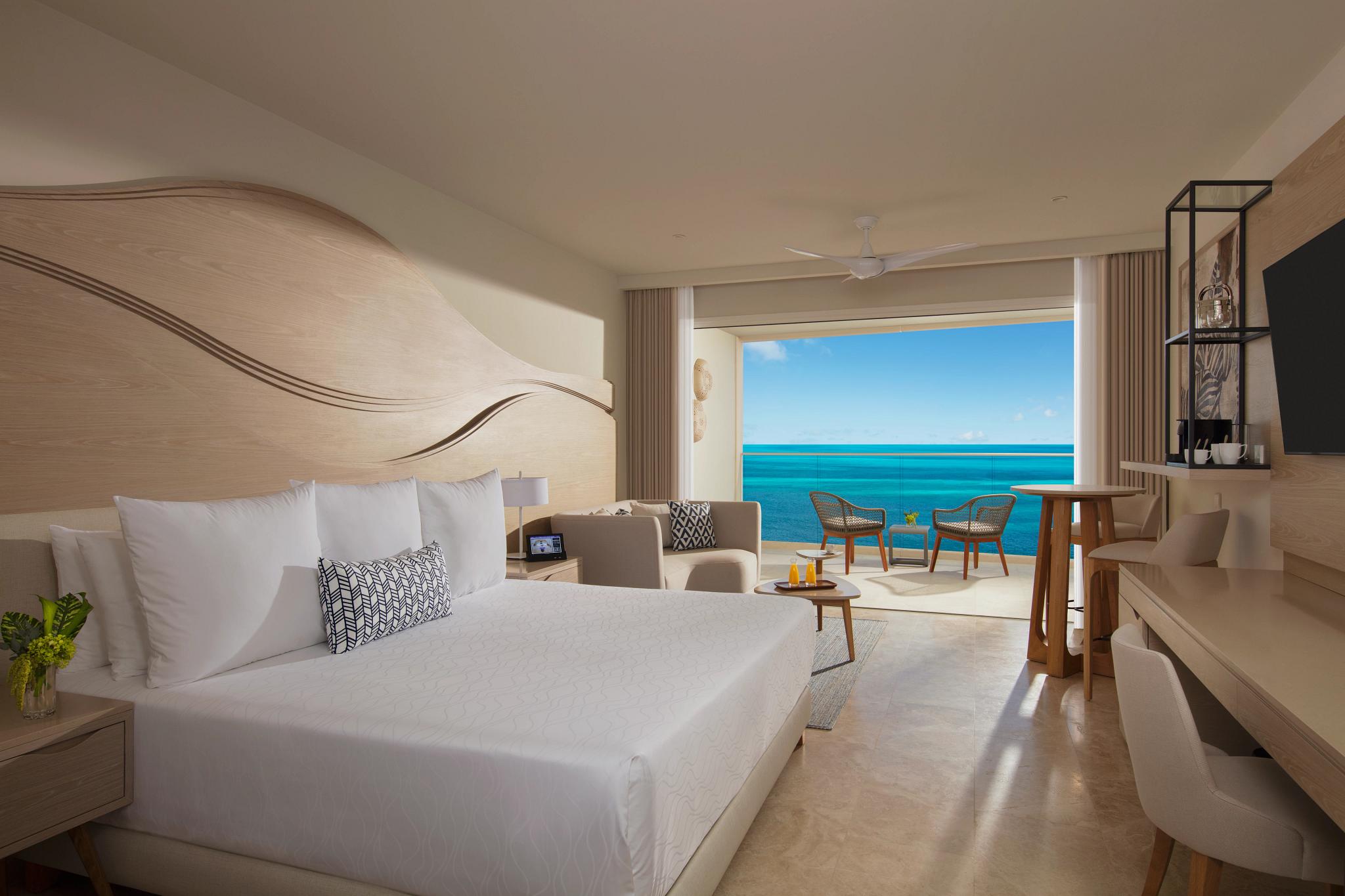 Breathless Soul & (adults Only) Cancun