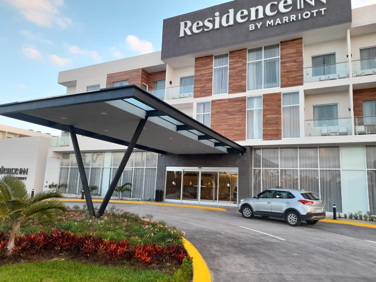 By Marriott Zone Cancún