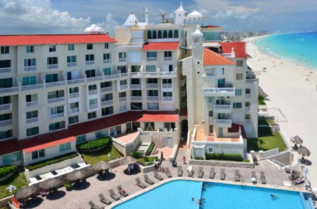 Plaza Ocean Front * Cancún