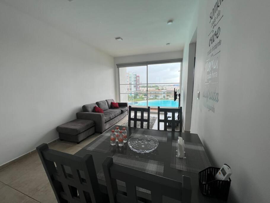 лагуна. прохладная. с бассейном, 15 мин от моря Apartamento *