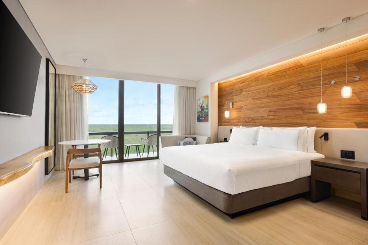 Hilton An 4*