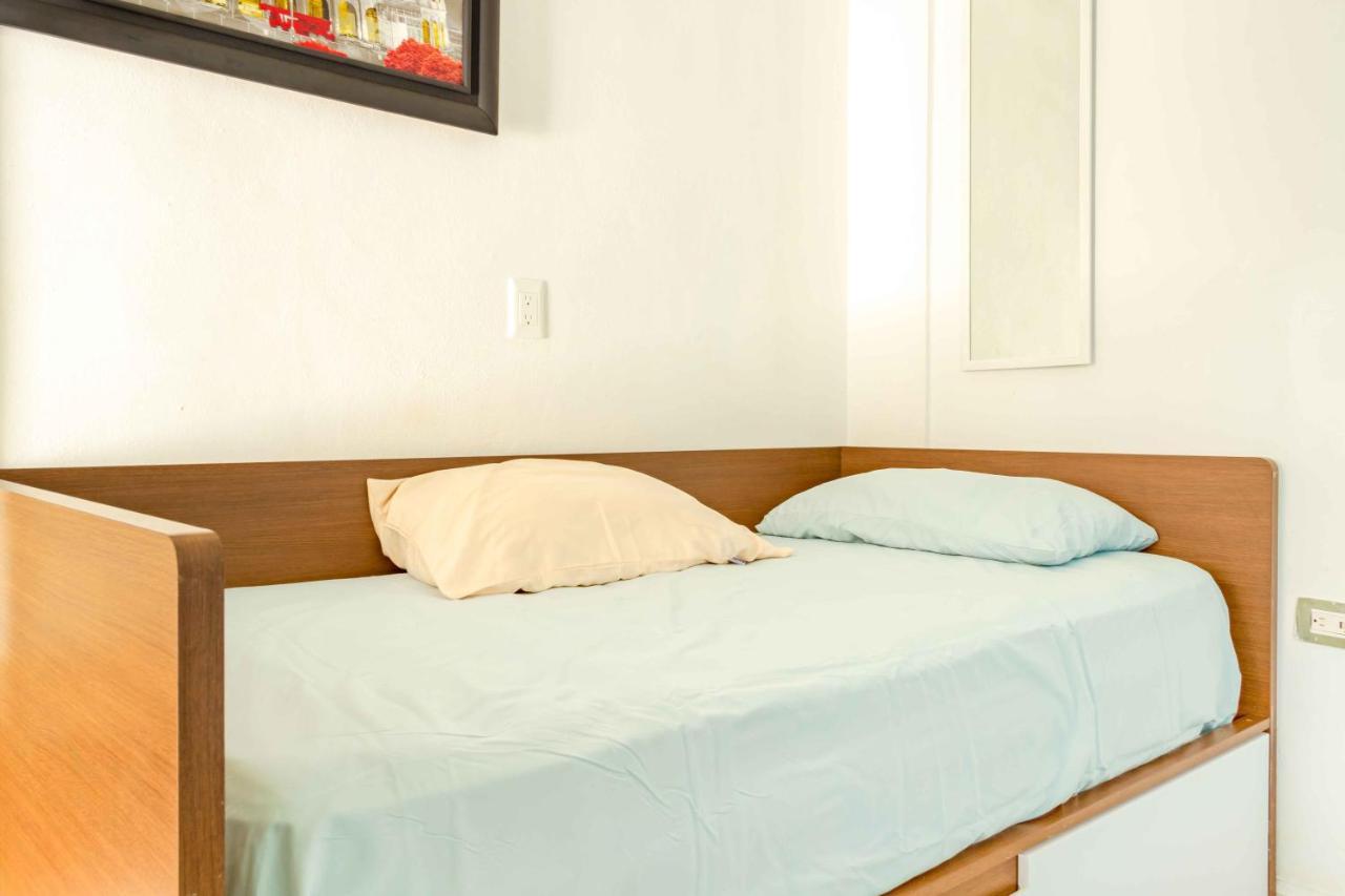 Hotel Hostpal Boutique 94 3*
