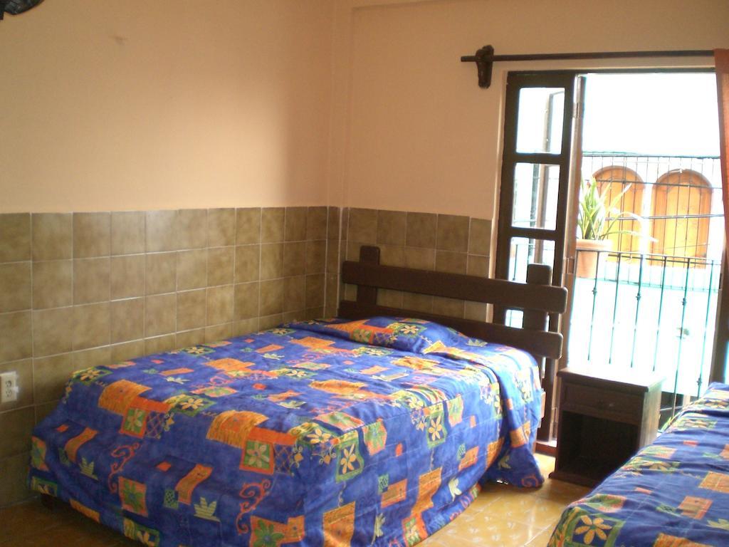 Colonial San Carlos Hotel 2*