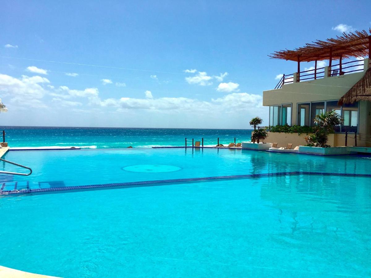 Plaza Mexico * Cancún