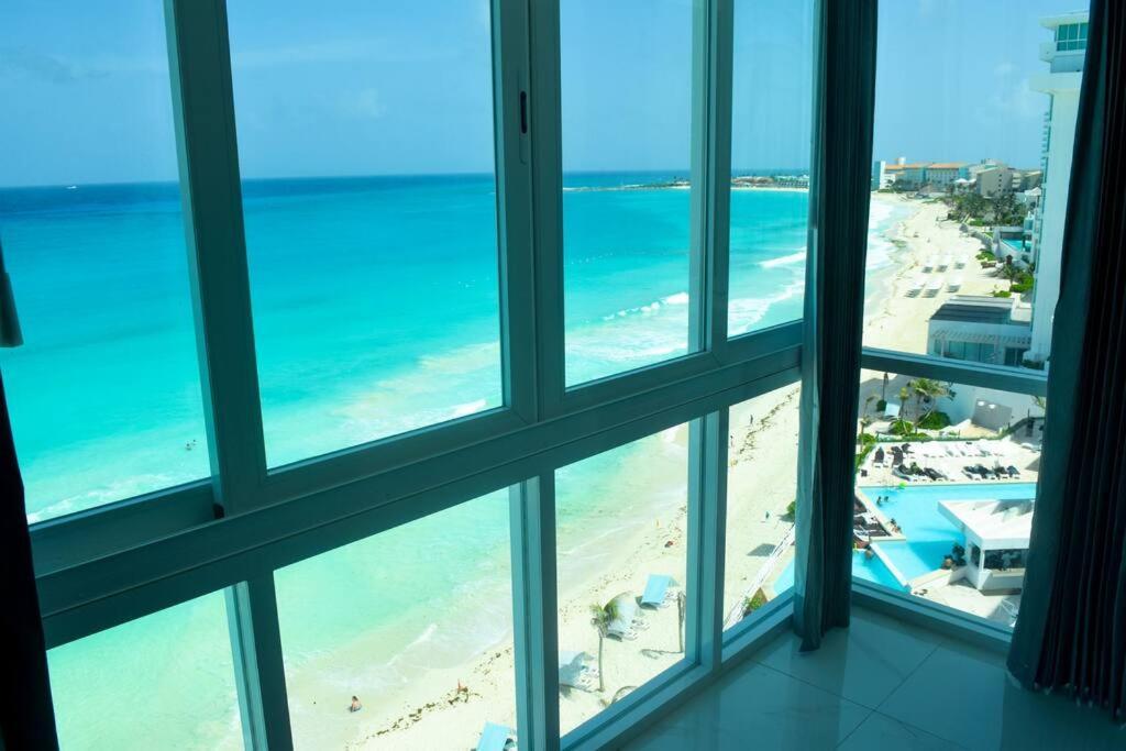 Apartamento Hermoso Estudio Frente Al Mar 02, Nuevo *