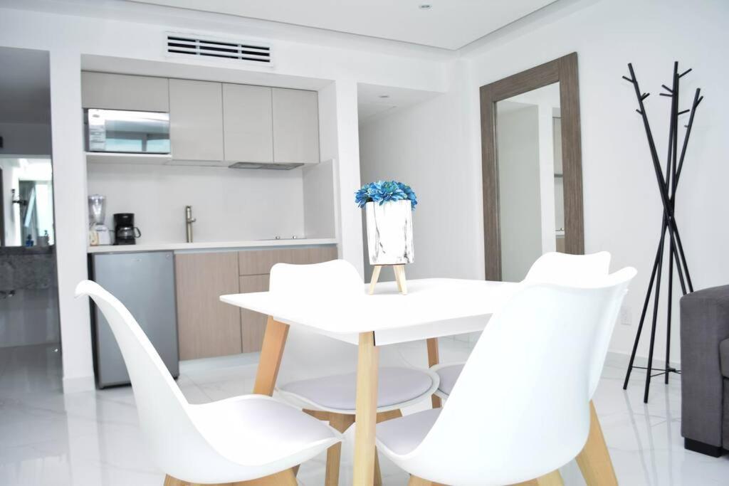 Hermoso Estudio Frente Al Mar 02, Nuevo * Cancún