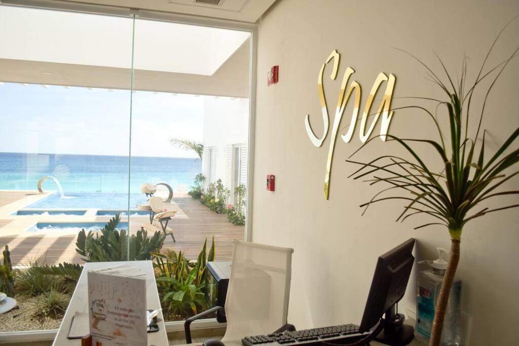 Hermoso Estudio Frente Al Mar 02, Nuevo Apartamento *