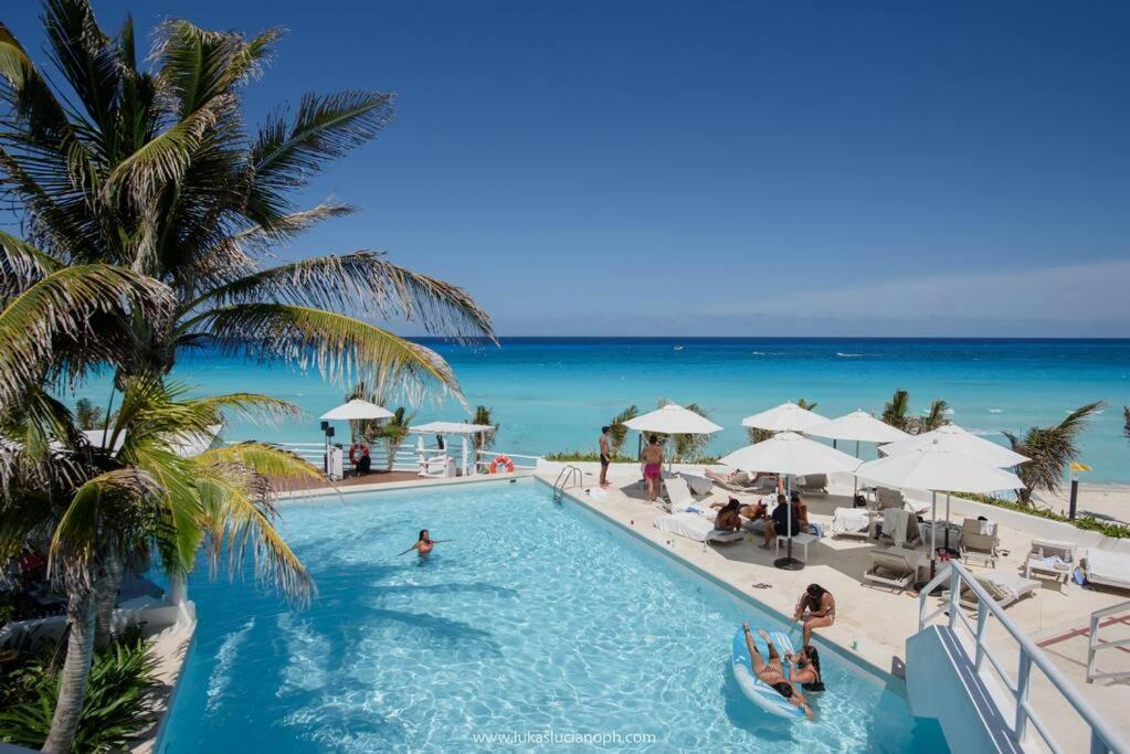 Hermoso Estudio Frente Al Mar 02, Nuevo