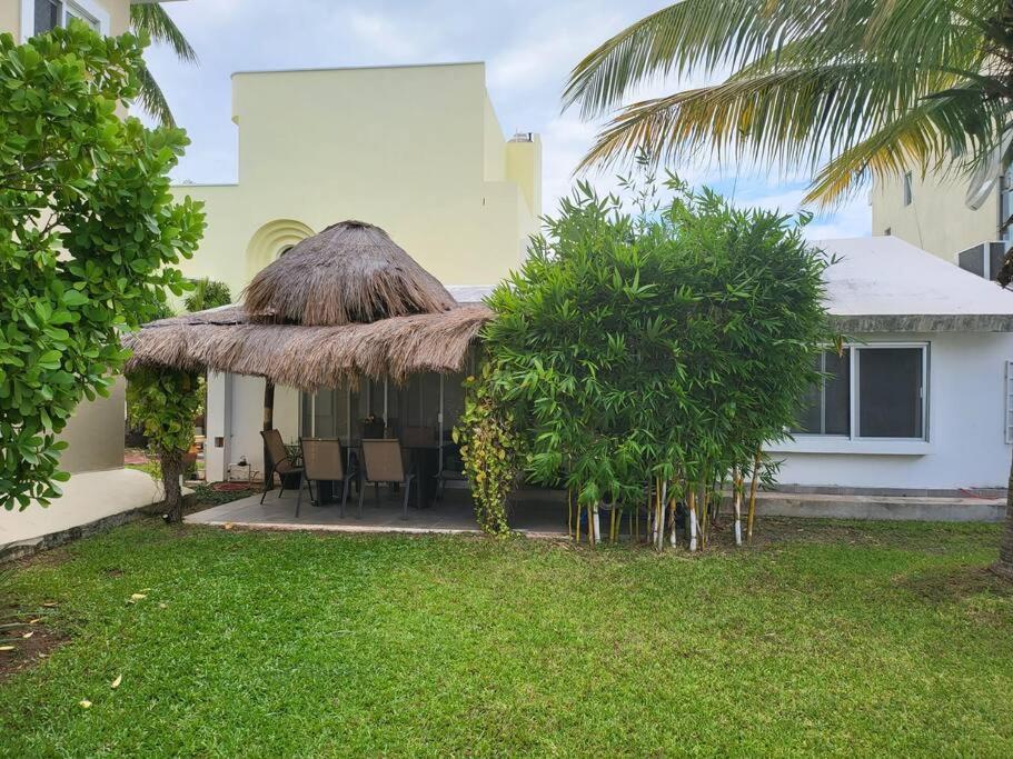 3 House At Side Of The Lagoon Holiday home *