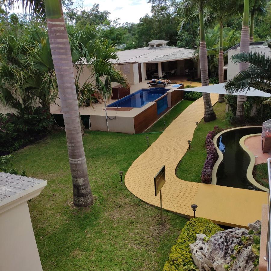 Azcapri Boutique & * Cancún