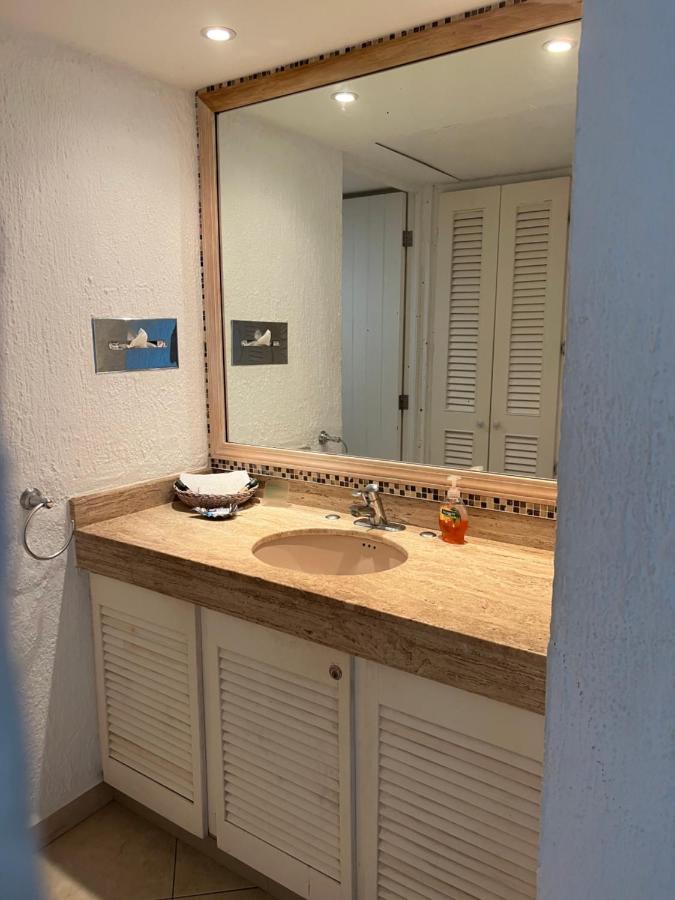 Hermoso Depto Con Vista Al Mar En Zona Hotelera. Cancún
