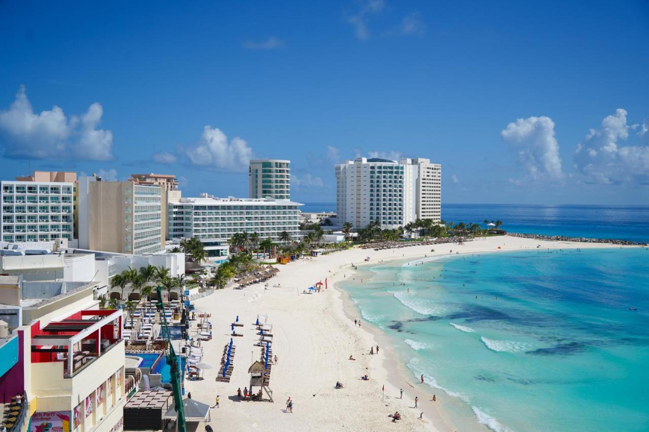 Luxury Caribbean By Salvia Beachfront *