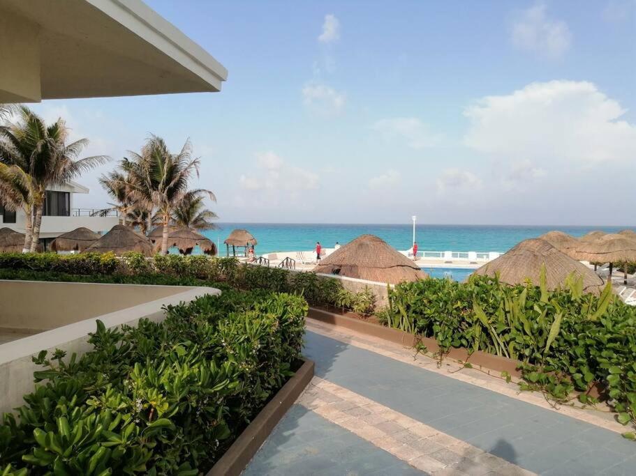 Confortable Depa En Frente Al Mar! Apartamento *