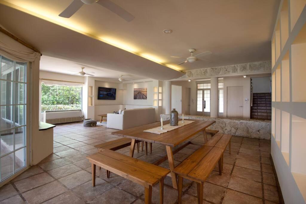 El Meco Beachfront & Private Pool By Casa Paraiso Villa