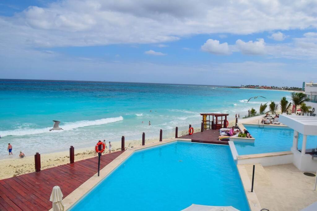Ocean Front 2c, New Listing Apartamento *