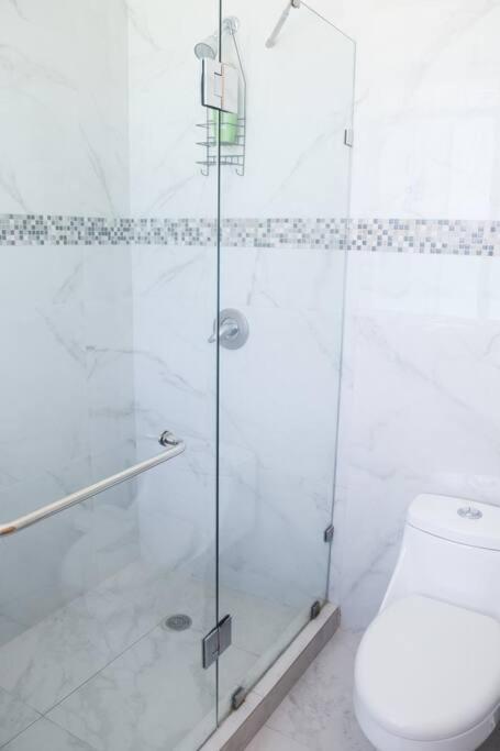 Ocean Front 2c, New Listing * Cancún