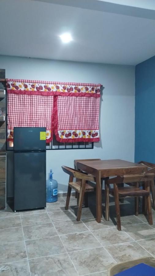 Departamento # 2 Maracuyá, Te Espera *