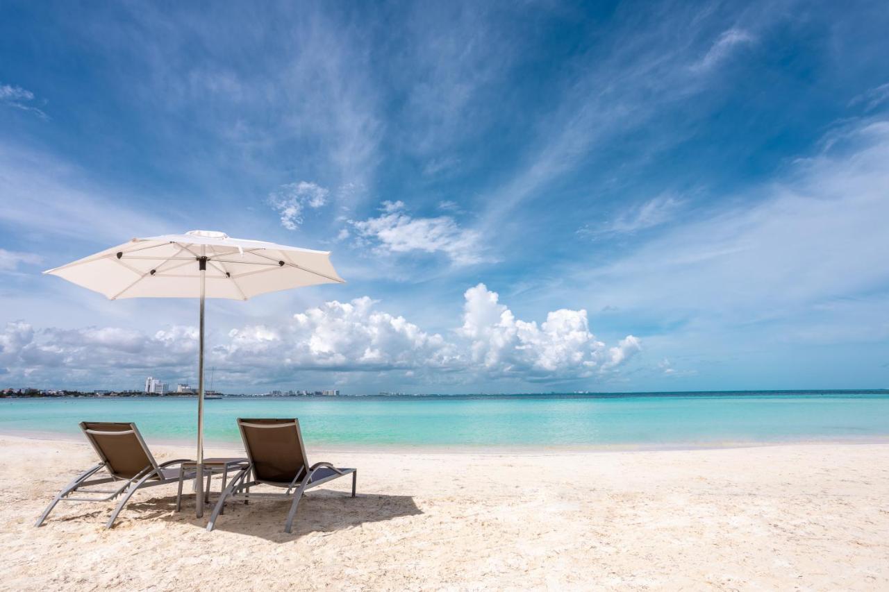 Dreams Sands & (adults Only)
