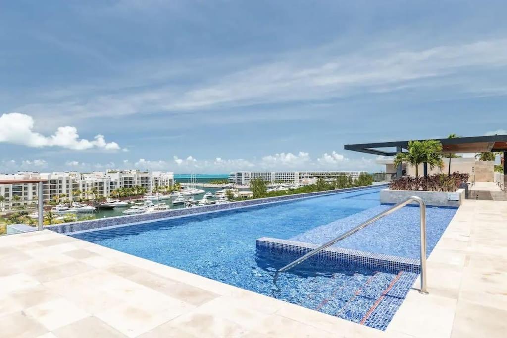 Apartamento La Amada Residences. *