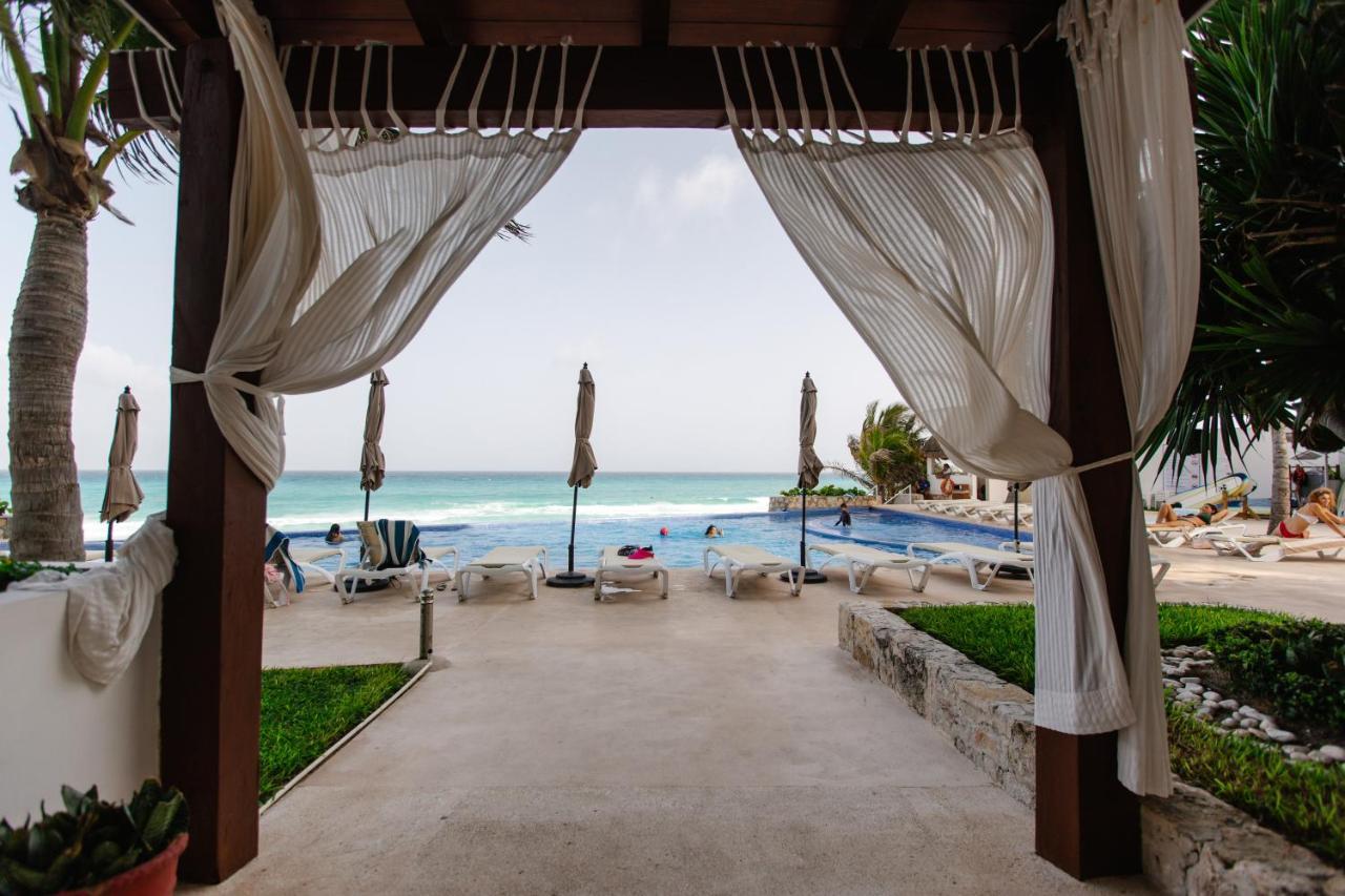 Ocean Front View Cancún