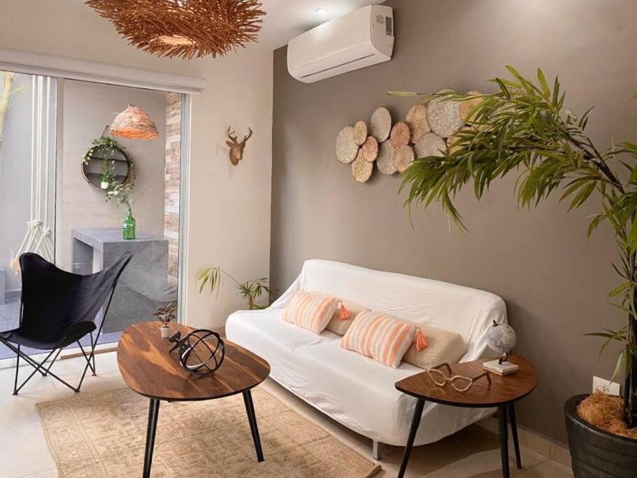 Altus Homes By Andiani Travel Holiday home